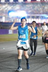 BIB: 40769
                            <button type="button" onclick="openModal(19602117)" class="btn btn-primary btn-sm float-right btn-popup" data-toggle="modal" data-target=".modal-high-quality">
                        <i class="fas fa-shopping-cart"></i> Add to Cart
                    </button>
                                            <button type="button" onclick="isThisMe(19602117, true)" class="btn btn-success btn-sm float-right btn-popup btn-isme hidden" data-toggle="tooltip" data-placement="bottom" title="นี่คือรูปของคุณใช่ไหม คลิกที่นี่เพื่อเอาเข้าอัลบั้ม">
                        <i class="fas fa-plus"></i> Add to album
                    </button>
                    <button type="button" onclick="isThisMe(19602117, false)" class="btn btn-warning btn-sm float-right btn-popup btn-isnotme hidden">
                        <i class="fas fa-ban"></i> Remove from album
                    </button>